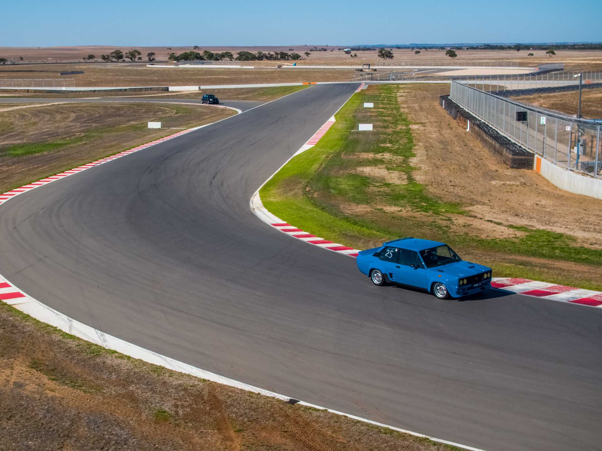 Fiat Nationals Tailem Bend Race track from the ground and above