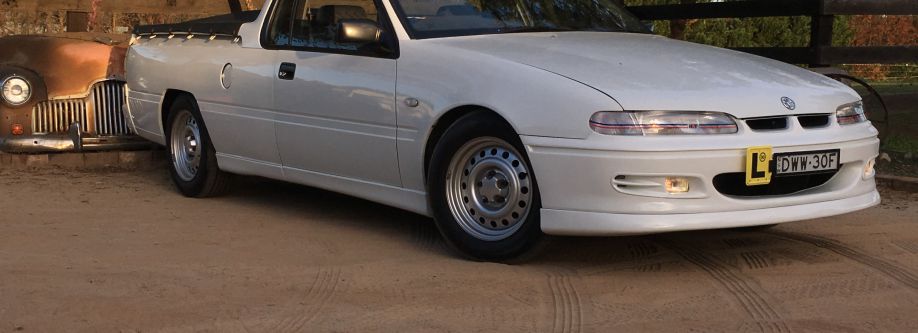 ThatWhiteVS Cover Image