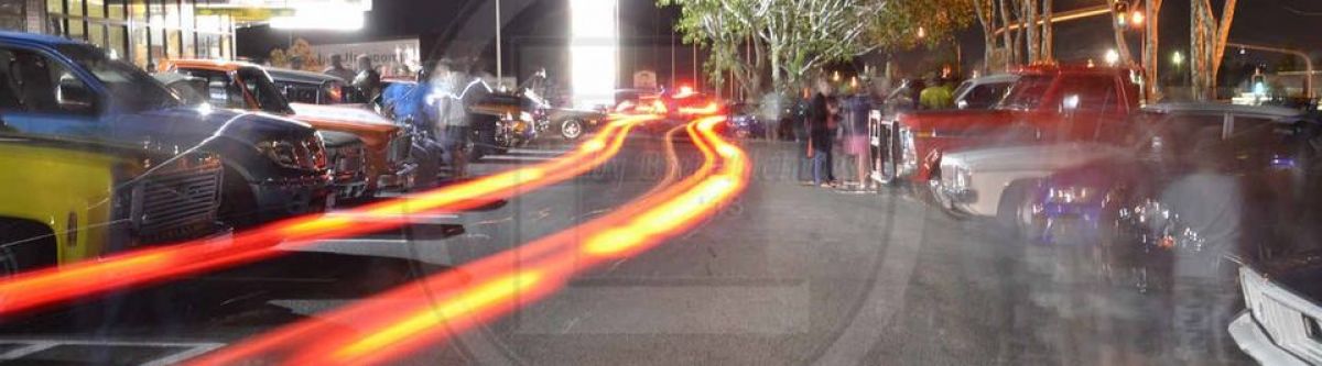 Hot rod and classics Xmas at Munchies ! (Qld) Cover Image