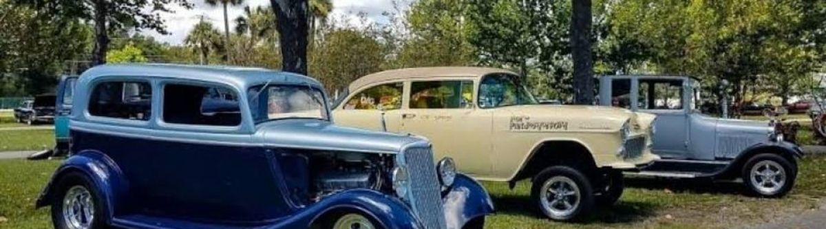 Classic Cars and Hot Rods! BURGERS & CARS AT THE AMERICAN DINER CO (Qld) Cover Image