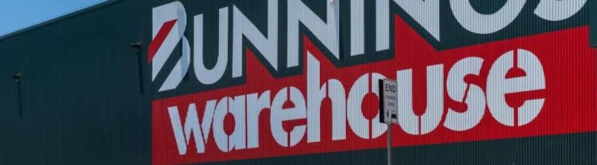 Bunnings Father’s Day car display. (NSW) Cover Image