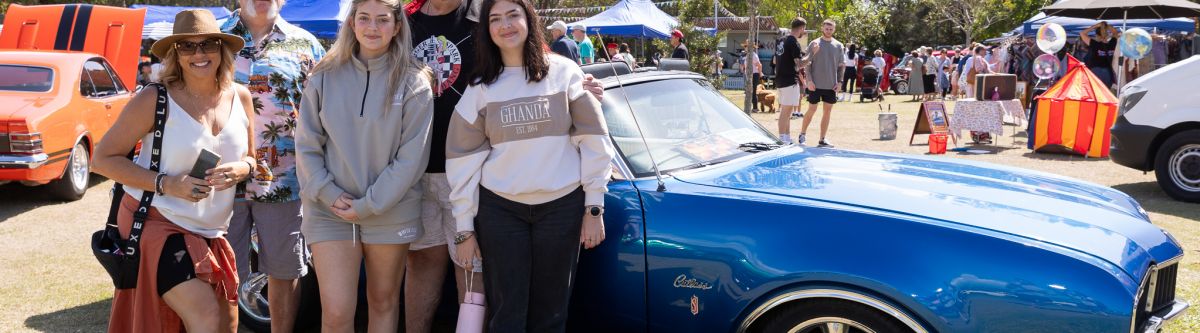 Twilight Retro Picnic - Country Paradise Parklands - Bar, Food, Markets  Free Car Show Cover Image