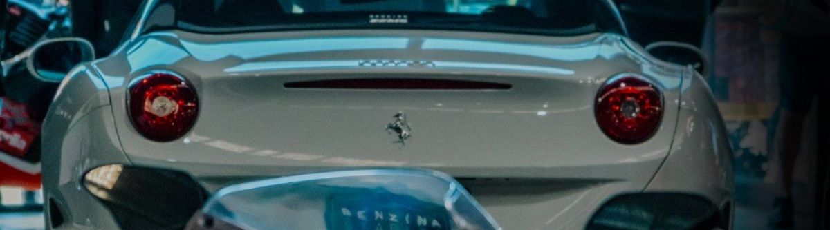 Benzina Smash - Cars & Burgers Cover Image